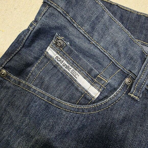 Ecko Rawthentic Jean Shorts Men’s size 44 Baggy Fit Denim Y2K Style 11in Inseam - Picture 4 of 5